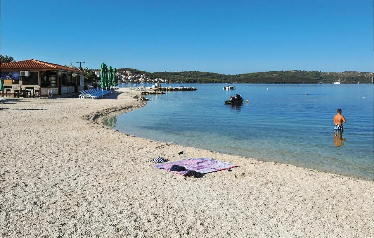 Cozy Apartment In Okrug Gornji With Kitchen Trogir Croatia